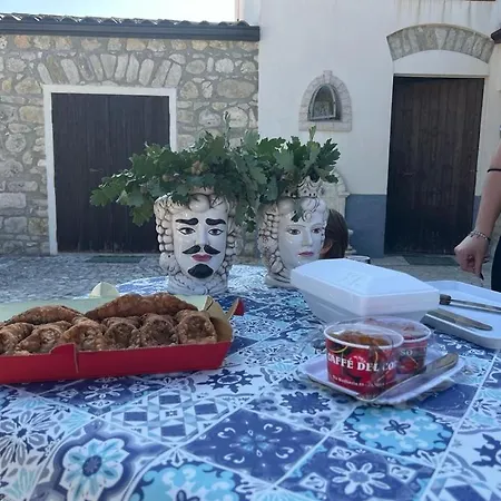 مزرعة للإقامة Fattoria F.lli Marsolo Chiusa Sclafani
