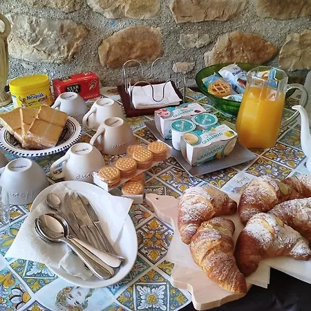 Fattoria F.lli Marsolo مزرعة للإقامة Chiusa Sclafani